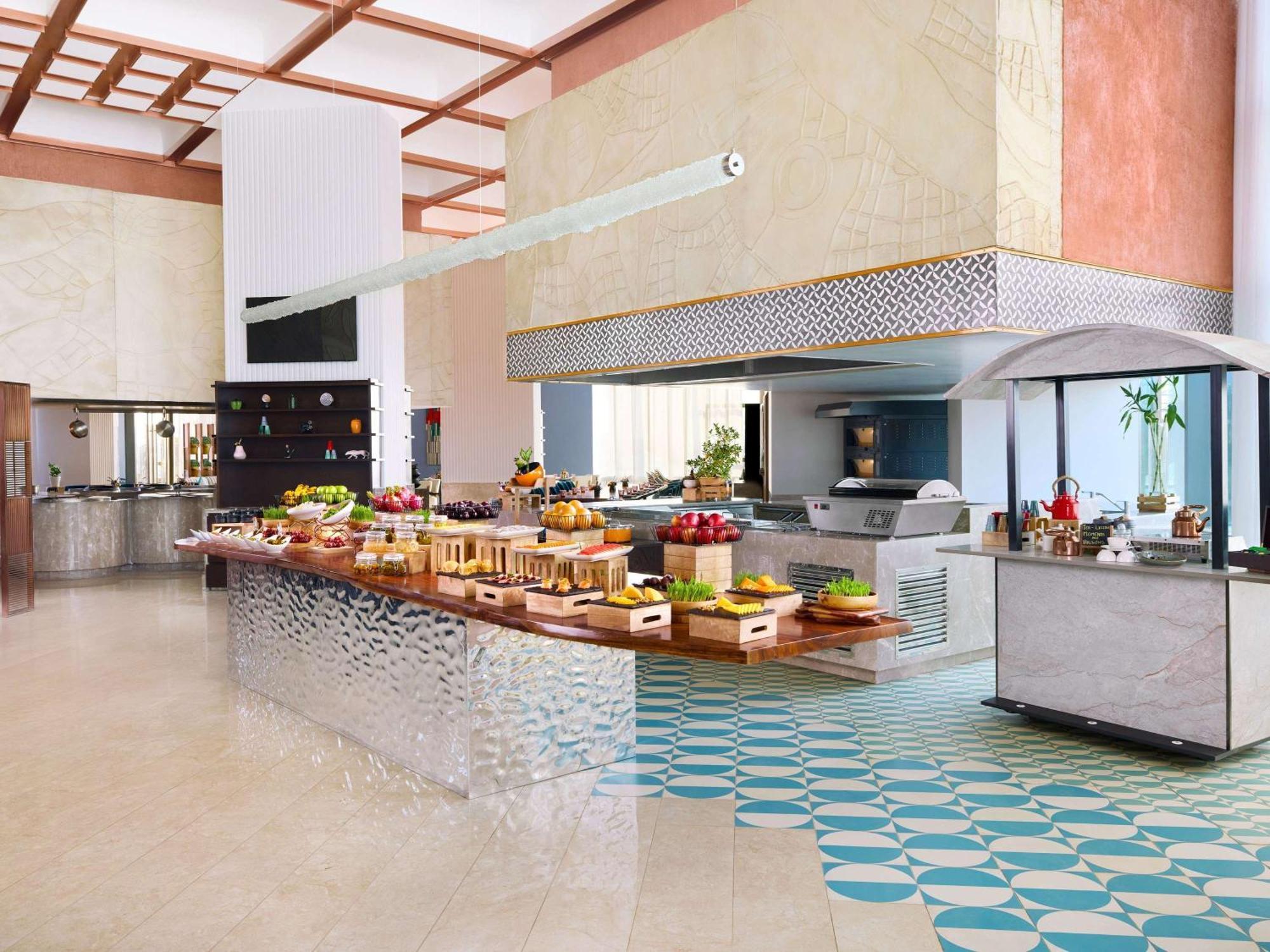 Novotel New Delhi City Centre Exterior photo